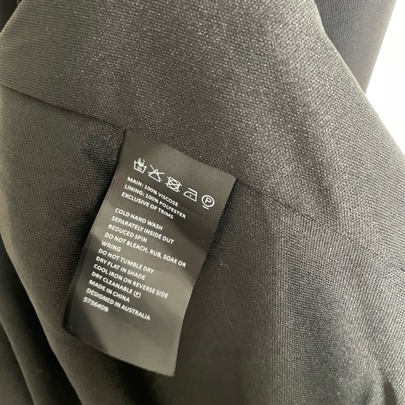 NWT Bardot Mimosa Cut Out Dress In Black Size 6 - Picture 10 of 11